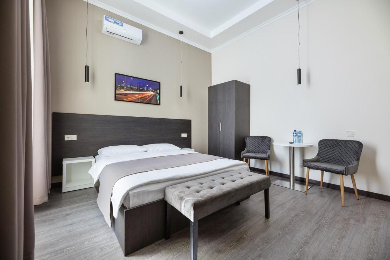 Apart Hotel Maidan Kiev Ngoại thất bức ảnh